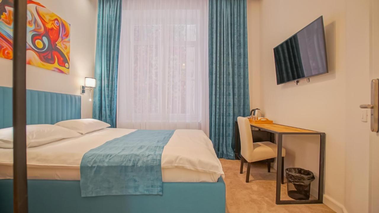 Zoom Rooms Brašov Exteriér fotografie
