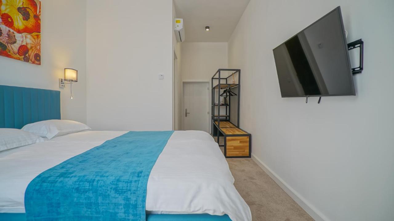 Zoom Rooms Brašov Exteriér fotografie