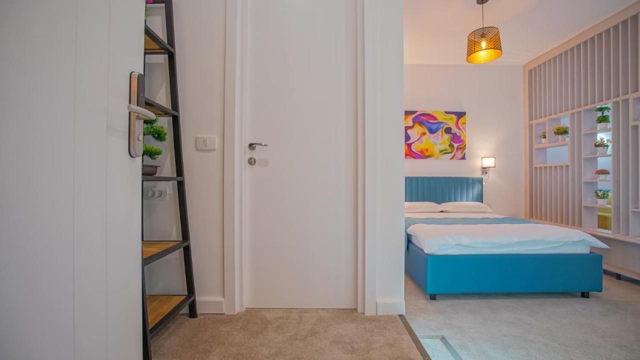 Zoom Rooms Brašov Exteriér fotografie
